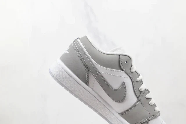 AIR JORDAN 1 LOW WOLF GREY (IMPORTADOS)