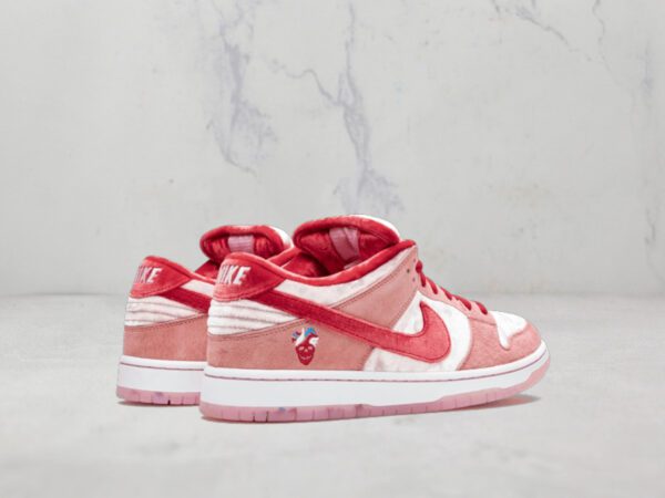 Air Dunk Low Strangelove (IMPORTADOS)