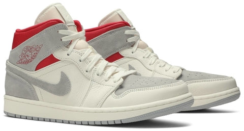 AIR JORDAN 1 MID SNEAKERSNSTUFF (IMPORTADOS)