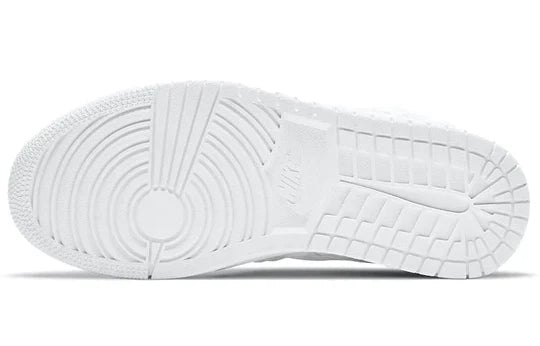 AIR JORDAN 1 MID WHITE QUILTED (IMPORTADOS)