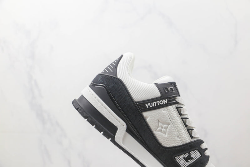 LOUIS VUITTON TRAINER LOW BLACK (IMPORTADOS)