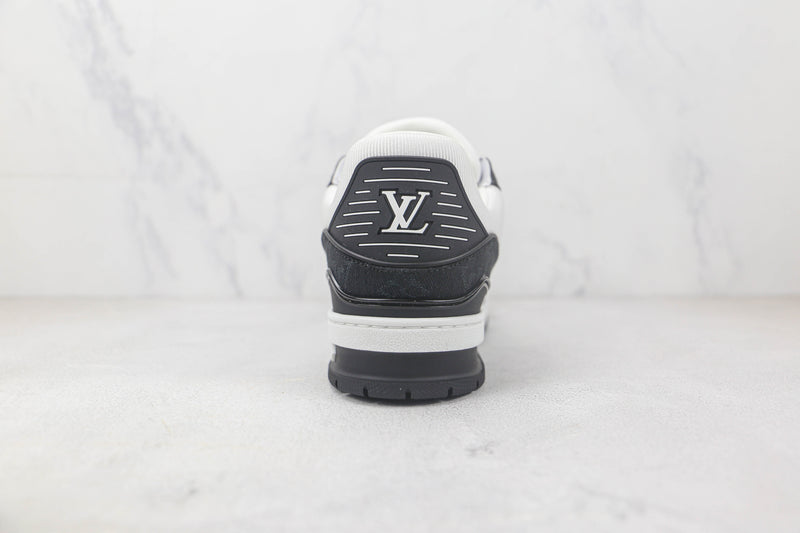 LOUIS VUITTON TRAINER LOW BLACK (IMPORTADOS)