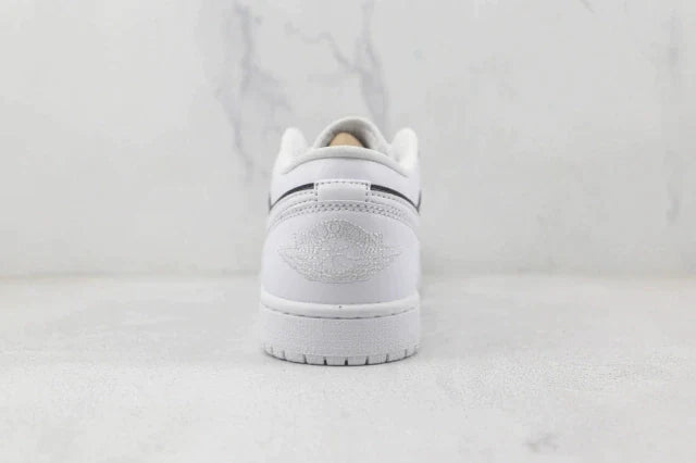 AIR JORDAN 1 LOW PANDA (IMPORTADOS)