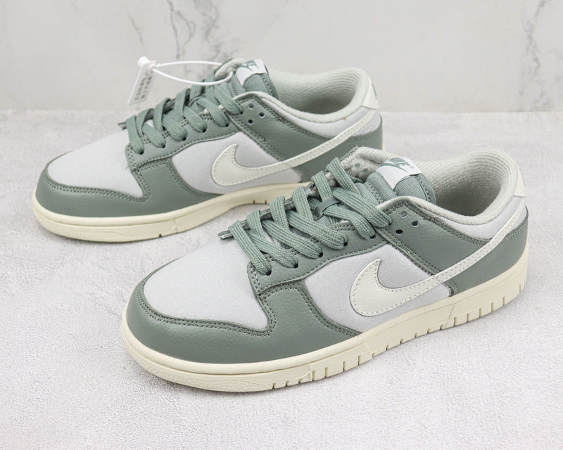 DUNK LOW MICA GREEN (IMPORTADOS)