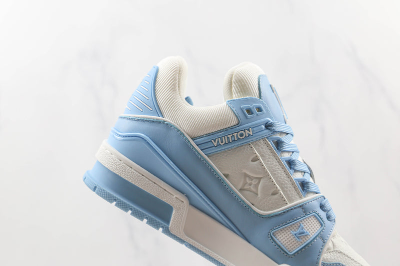 LOUIS VUITTON TRAINER LOW SKY BLUE (IMPORTADOS)