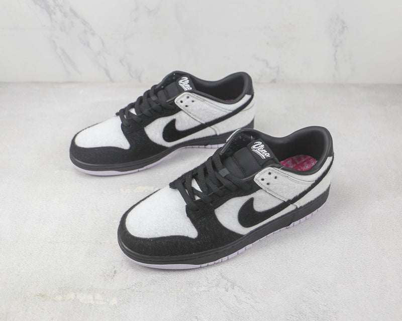 NIKE DUNK LOW REVERSE PANDA (IMPORTADOS)