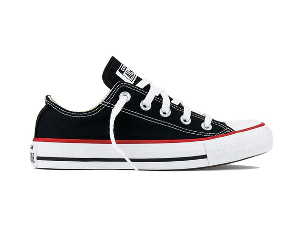 BOTA CONVERSE CHUCK TAYLOR ALL STAR PRETO/BRANCO