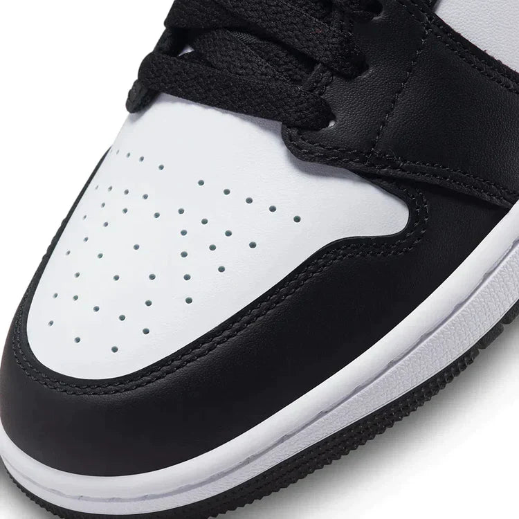 NIKE AIR JORDAN 1 MID PRETO E BRANCO (IMPORTADOS)